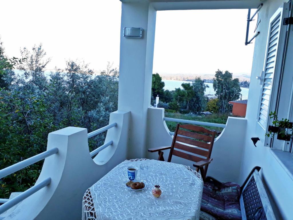 Amazing Sea View-Neos Pyrgos Beach -Evoia Greece photo 4