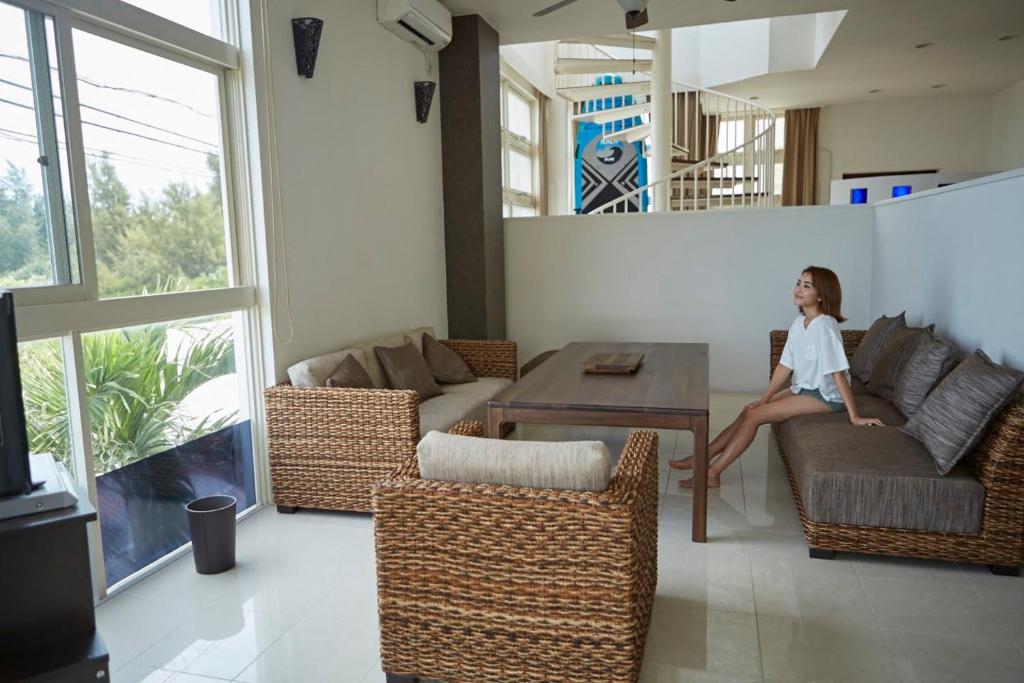 T&T MOF-Maeda Ocean Front House- photo 1