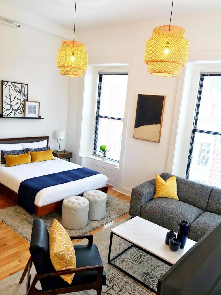 New Haven Stays image