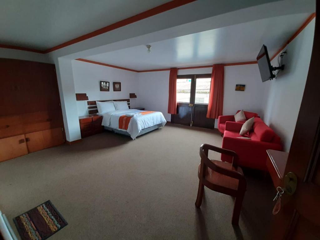 Explorer Deluxe Hotel photo 1