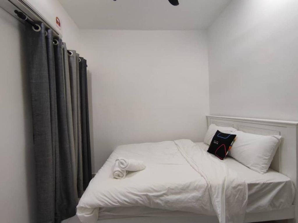 Ezhome Mesahill photo 3