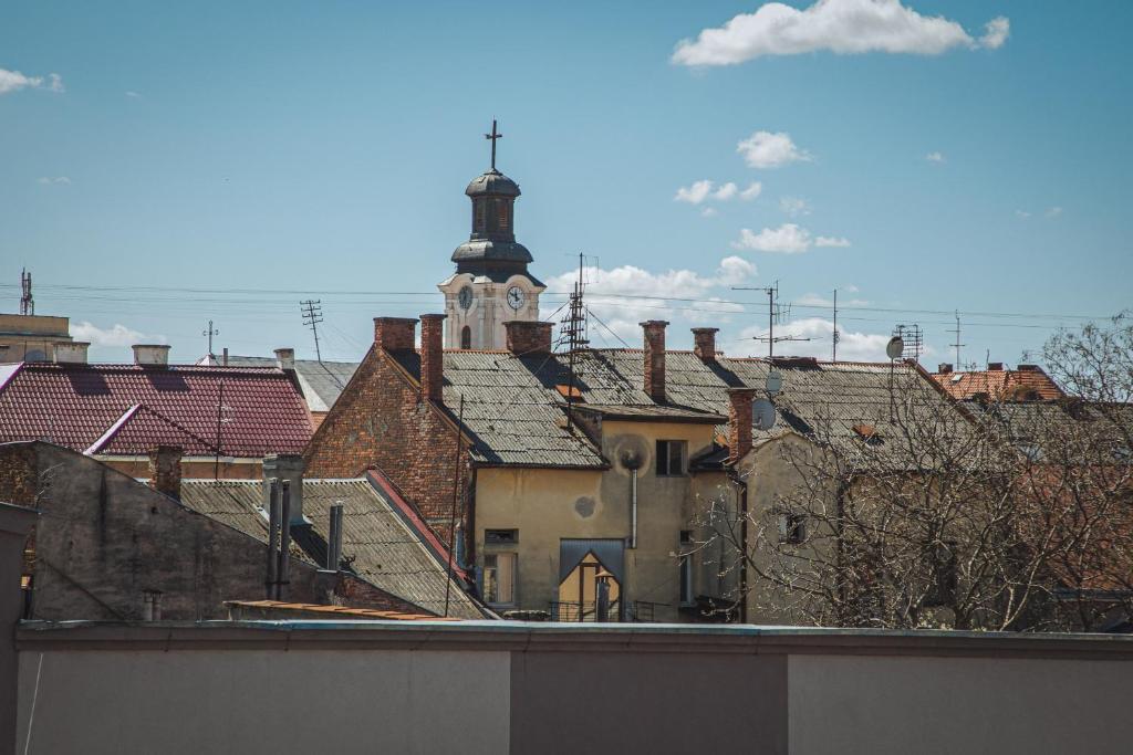 Alina Hotel & Hostel photo 2