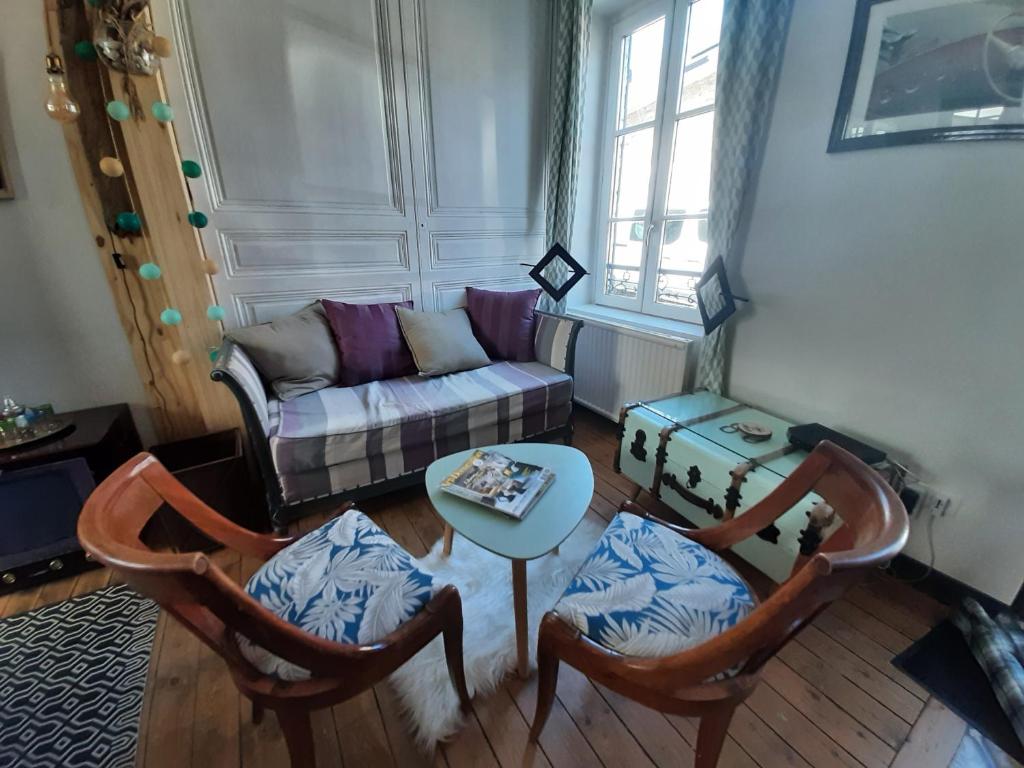 La maison de la baie, wifi, terrasse, 200m du port photo 2