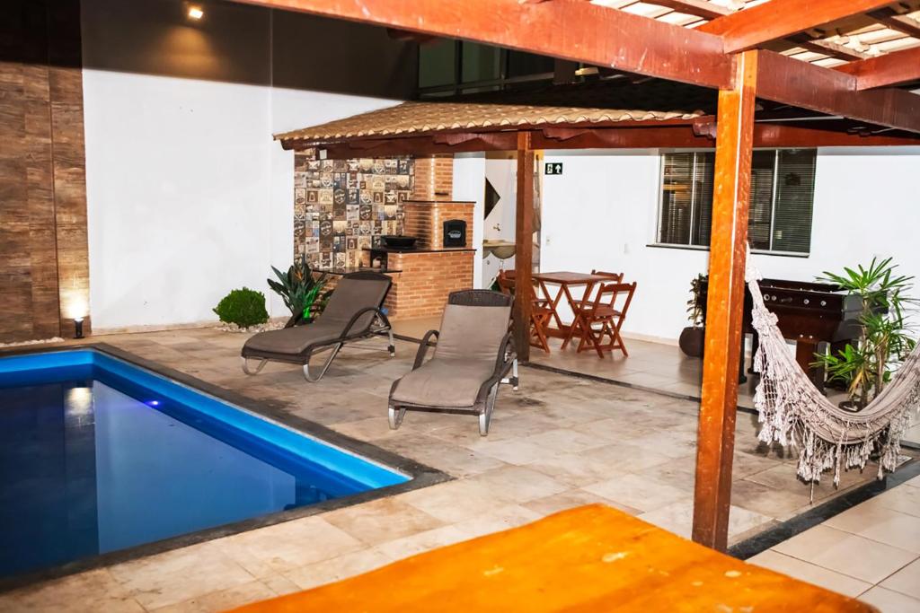 Linda casa de alto padrao com Wi-Fi e lazer em MG photo 2
