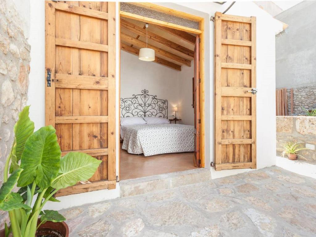 Holiday Home Can Canto by Interhome - Tap to explore photos