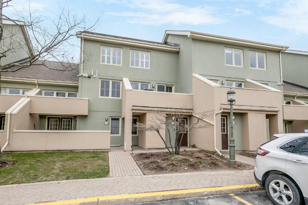Stunning Townhouse - 3 BDRM Blue Mountain Village Sauna! photo 4