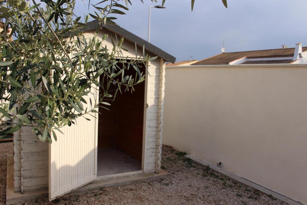 Le Terracotta , 2chambres, Terrasse, Piscine, Parking gratuit, Wifi, Climatisation photo 3