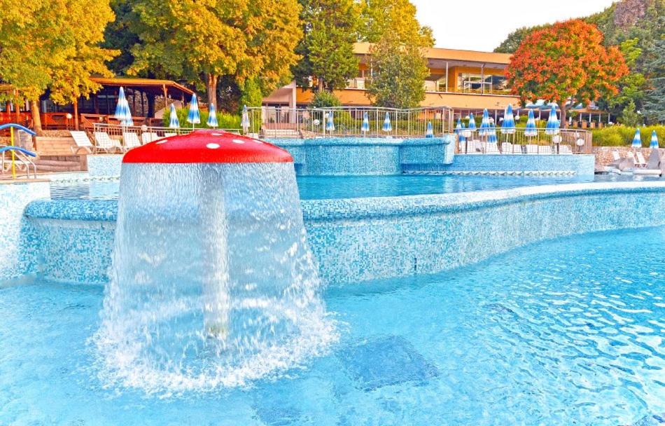 Hotel Orhidea photo 3