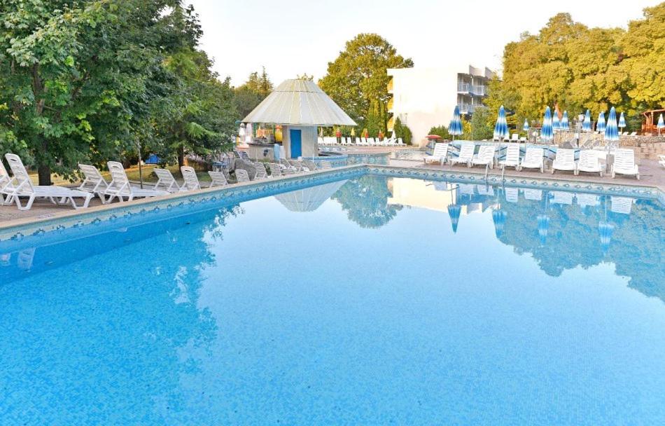 Hotel Orhidea photo 1