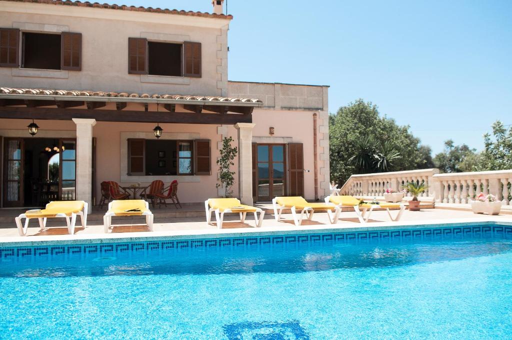 Finca Ullastre photo 1