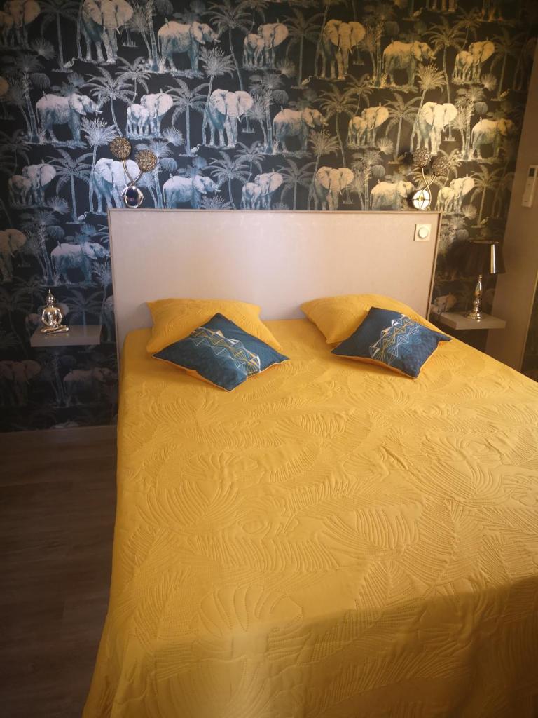 Chambre La Palmeraie village naturiste photo 3