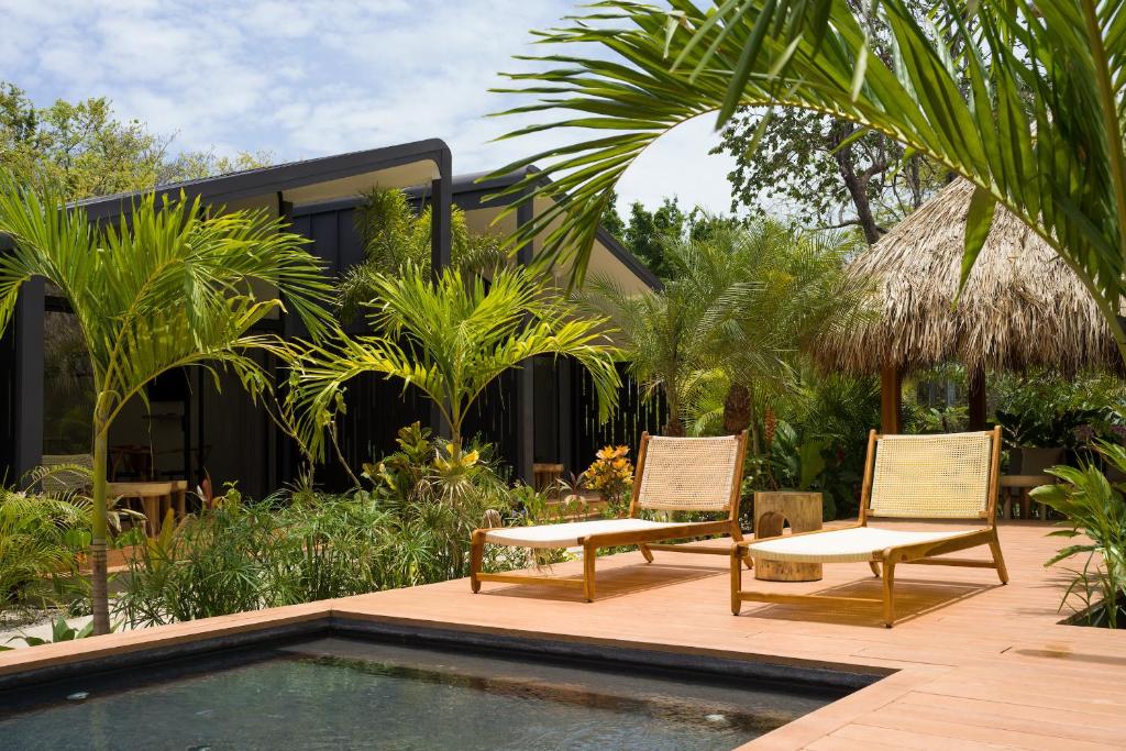 Favela Chic Tamarindo - Adults Only photo 3