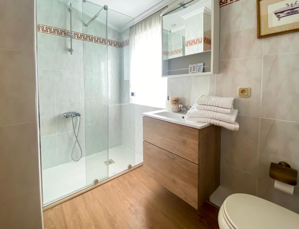 Casablanca Hotel Studios - Tap to explore photos