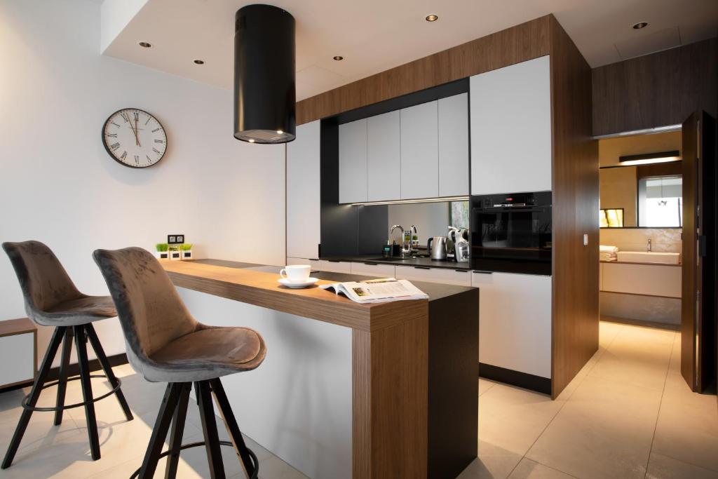Апартаменты (Апартаменты Делюкс с 1 спальней и ванной), Apartamenty Sky Tower