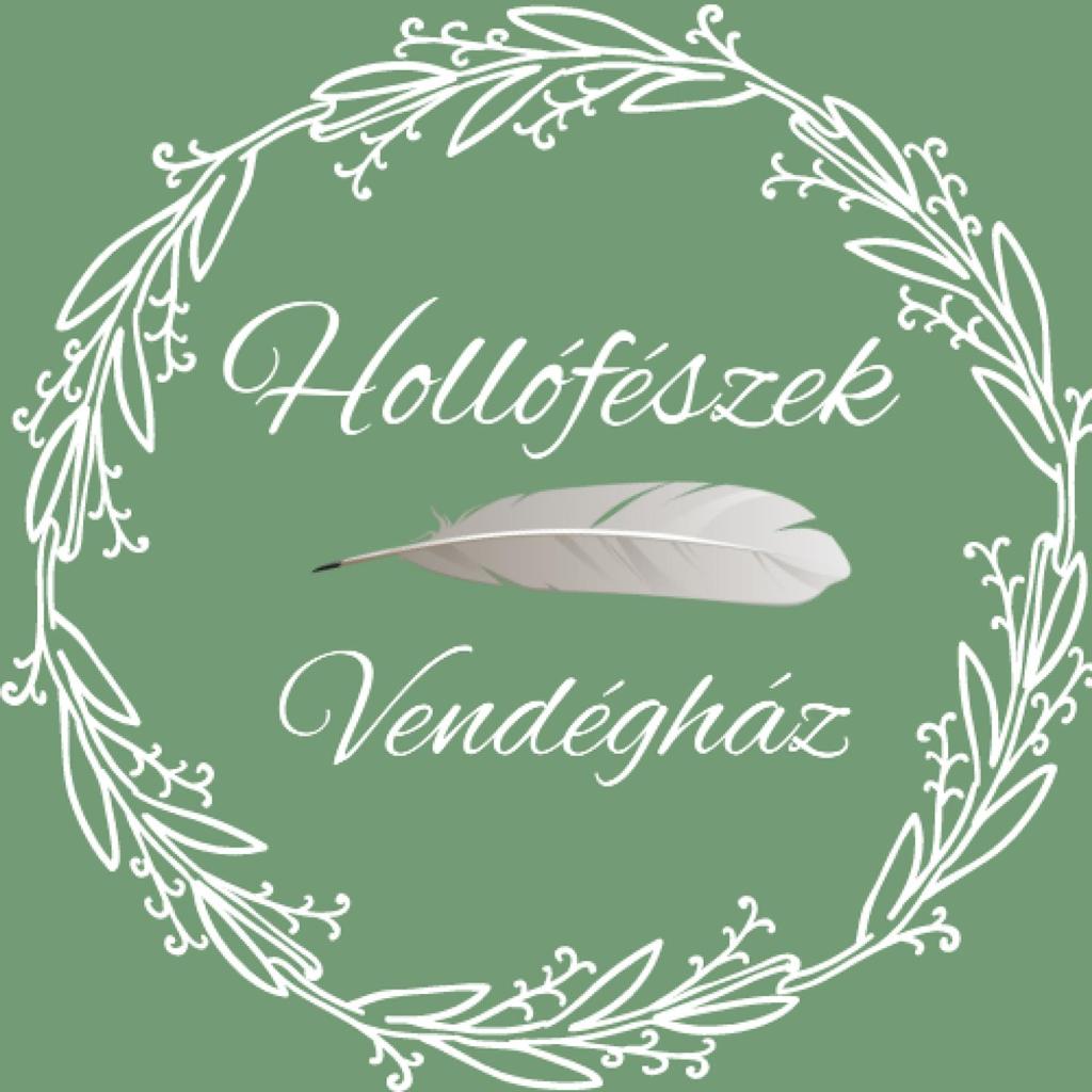 Hollófészek Vendégház photo 3