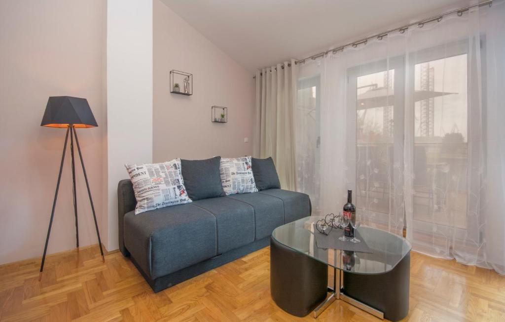 City Centre Sea View Apartment photo 4