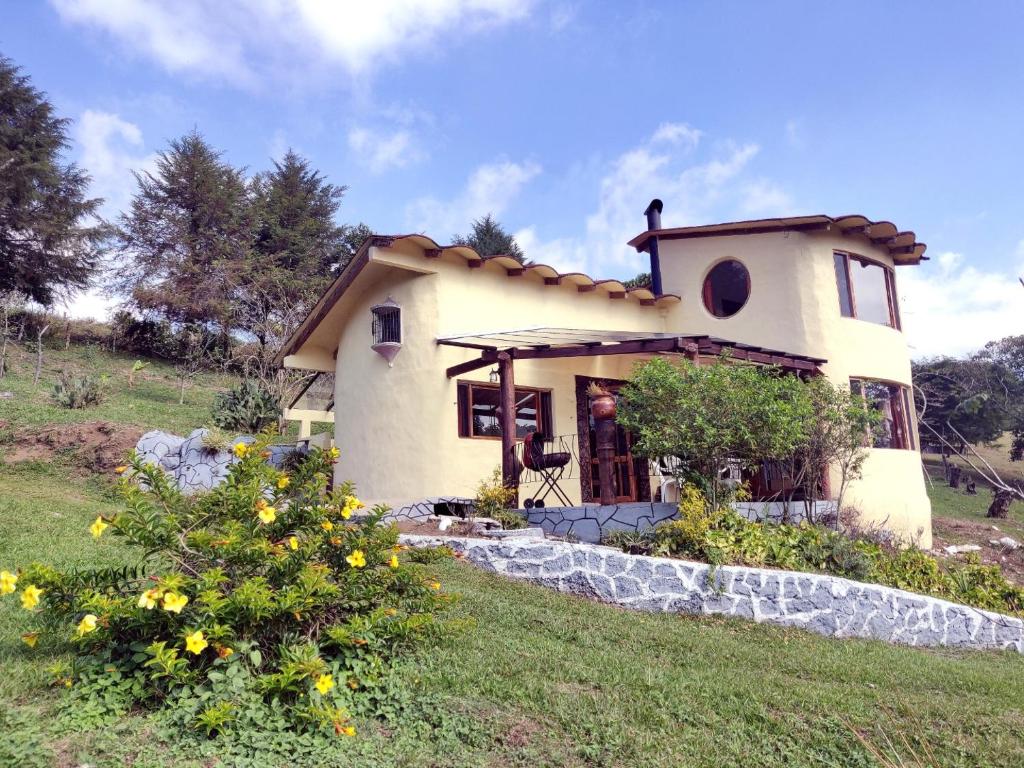 Casa de campo vacacional "Tres Soles" en finca de 9 hectáreas en Xico
