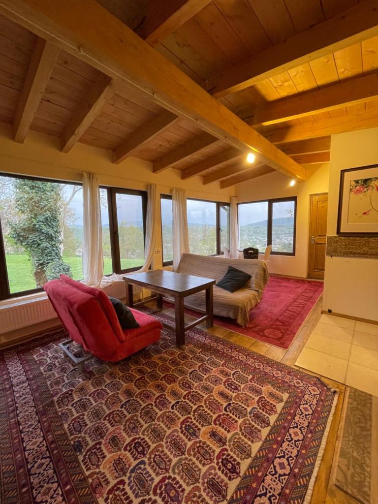 Cozy cottage in countryside close to Tbilisi photo 4
