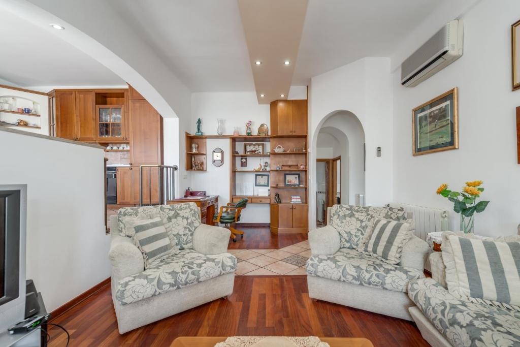 Marmont Suite photo 2