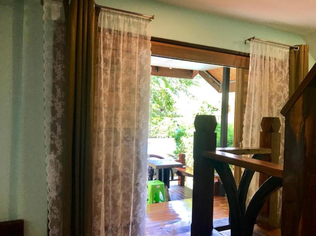 Семейный (Семейный номер с балконом), Boutique Village Hostel