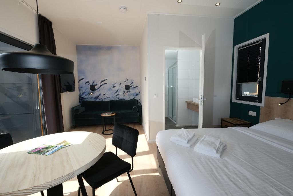 Hofparken Wiltershaar - groepsaccommodatie met privé wellness photo 4