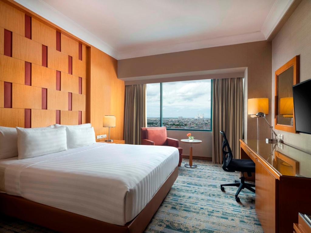 Двухместный (Представительский двухместный номер с 1 кроватью), Hotel Ciputra Jakarta