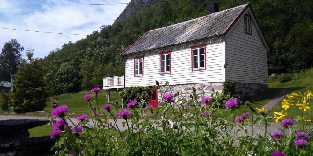 Vollsnes Gjestehus photo 1