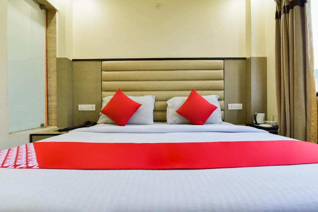Трехместный (Классический трехместный номер), Hotel Gauranga