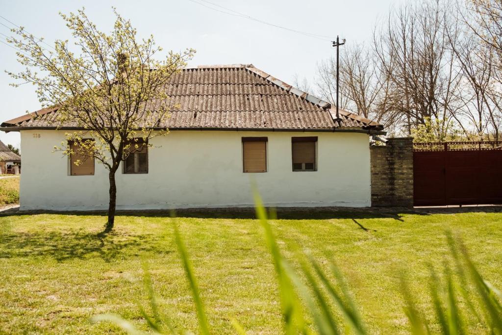 'MONAS' house photo 1