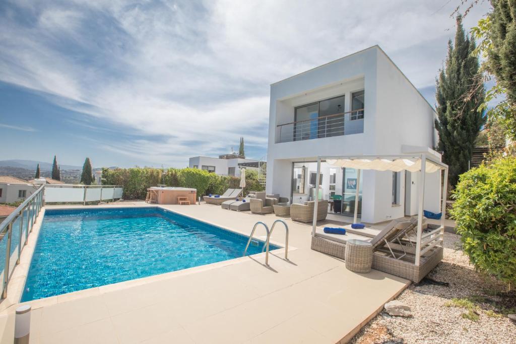 Esprit Villa 33 Latchi photo 4