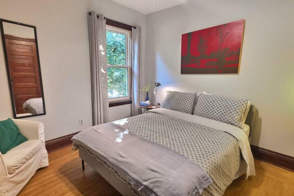 Dundurn Dwelling-Charming Century Home photo 1