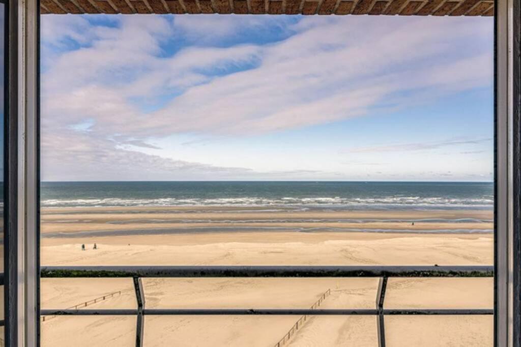 Appartment with frontal sea view with 3 bedrooms photo 3