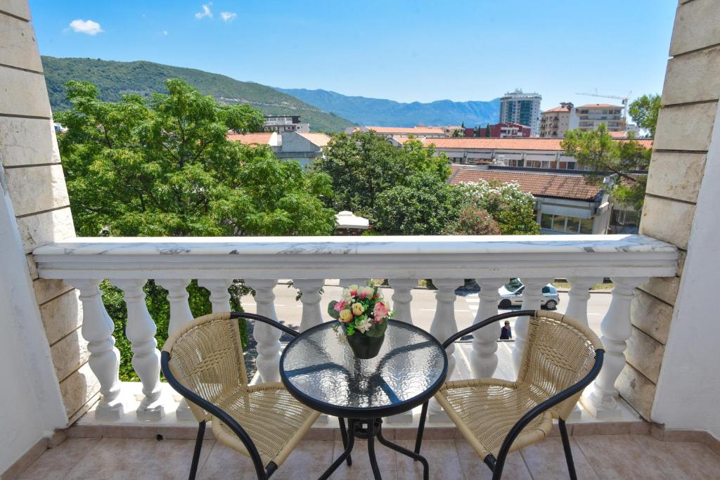 Hotel Grbalj Room Type - Triple Room with Balcony Hotel Grbalj Room Type - Triple Room with Balcony
