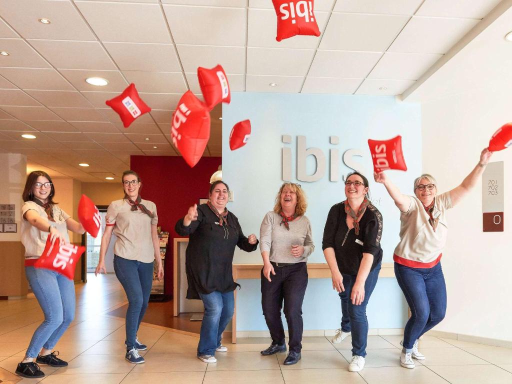 ibis Cholet photo 1