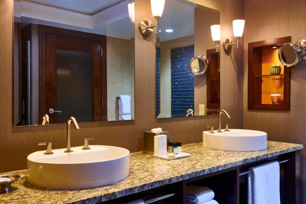Mount Airy Casino Resort - Adults Only photo 1