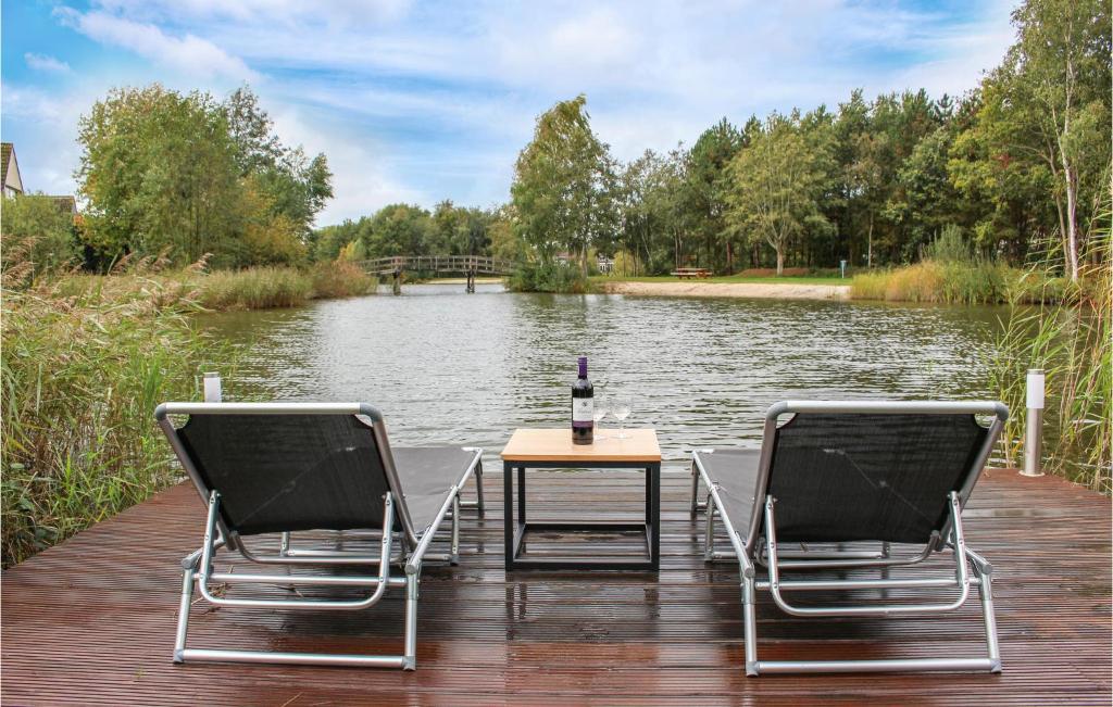 Stunning Home In Vlagtwedde With 4 Bedrooms, Sauna And Wifi photo 2