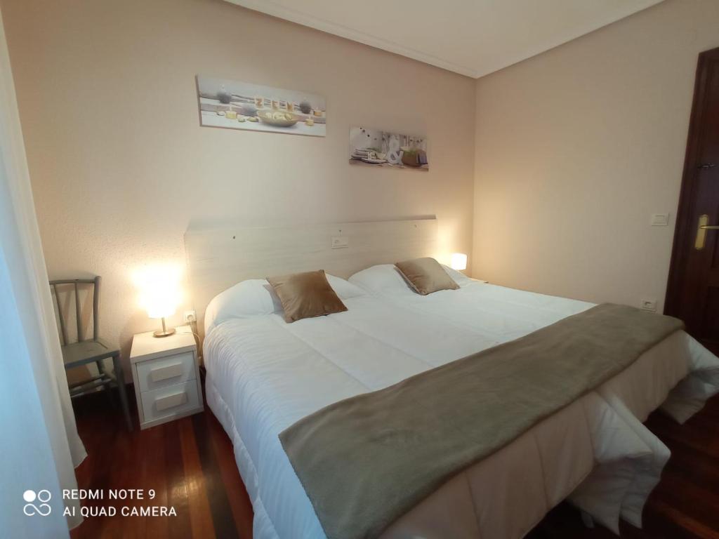 Pedroenea Apartamento Elizondo photo 3