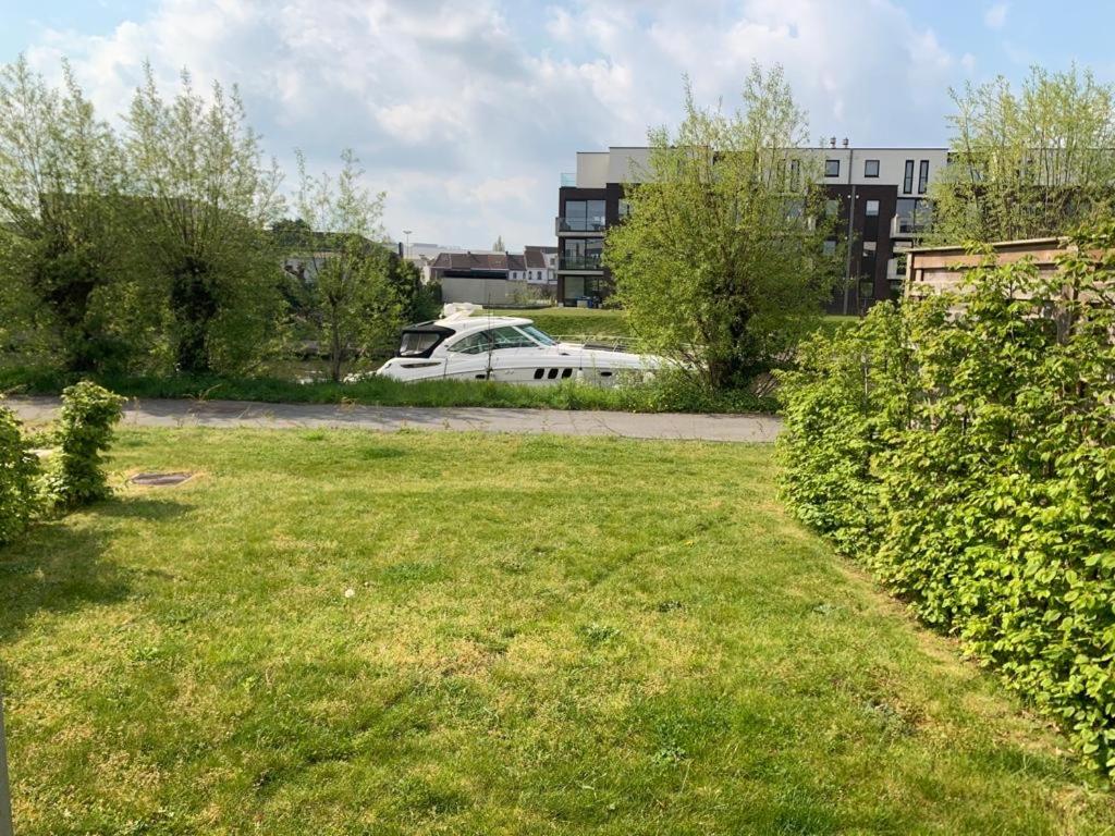 Residentie Pelikaan - nice view on the Leie photo 2