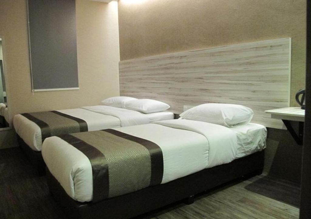 Hotel Austin Paradise - Taman Pulai Utama photo 3