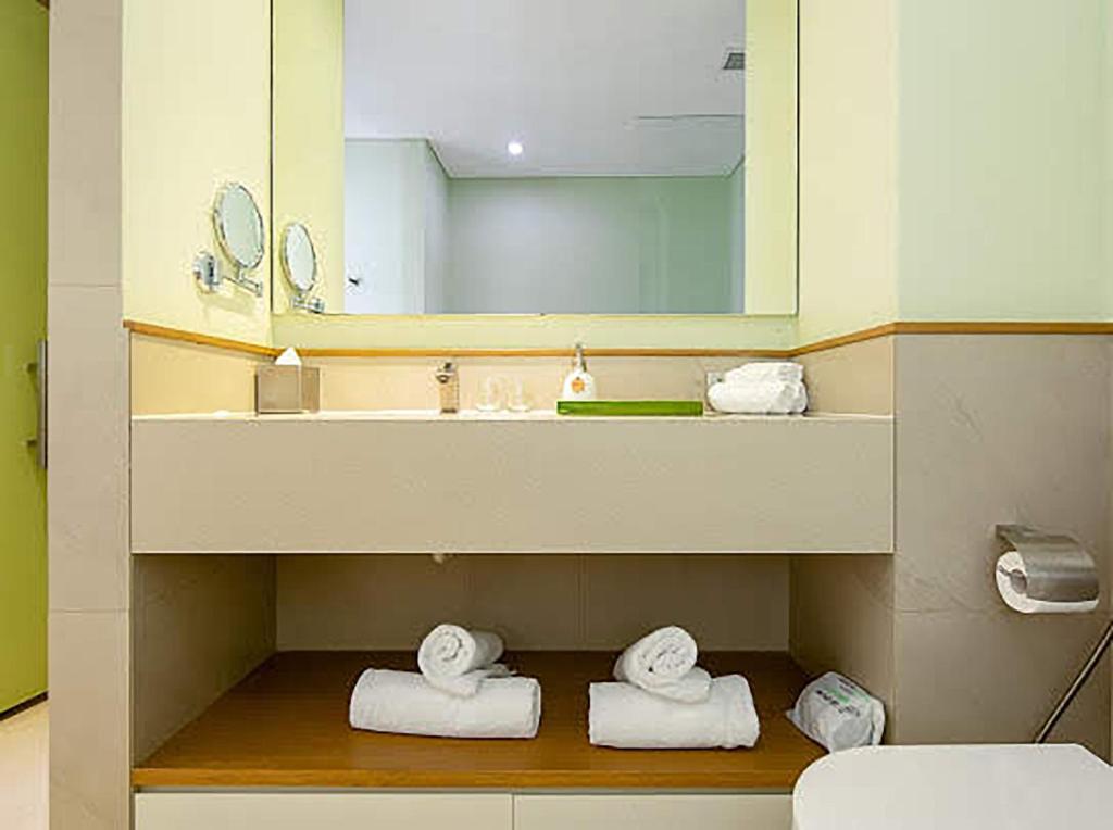 Апартаменты (Апартаменты с 1 спальней), Abogo Fusion Suite BeachFront Da Nang
