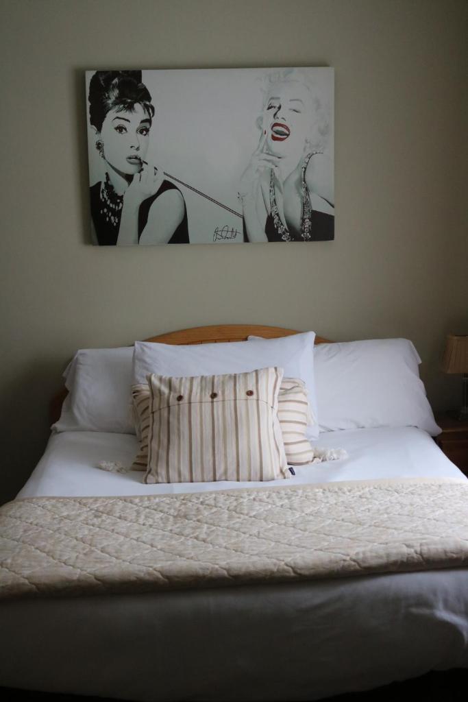 New Park Hotel Athenry photo 3