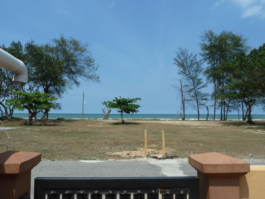 Cempaka Beach Resort photo 1
