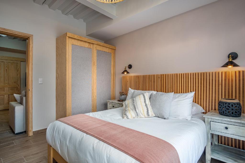 Casa Pandurata Luxury Apartments in Centro, San Miguel de Allende photo 3