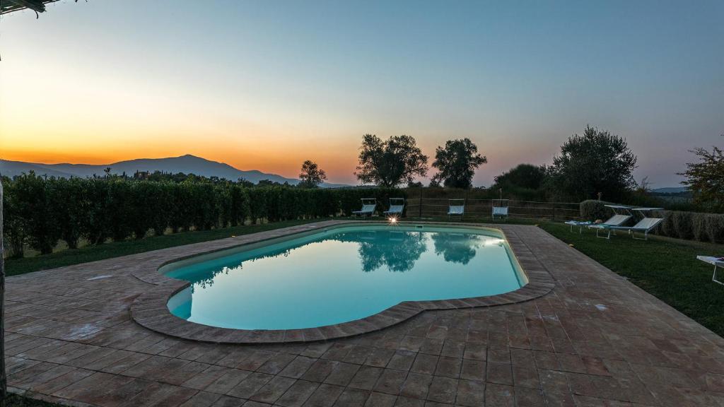 PODERE DI SALCI 10, Emma Villas photo 2
