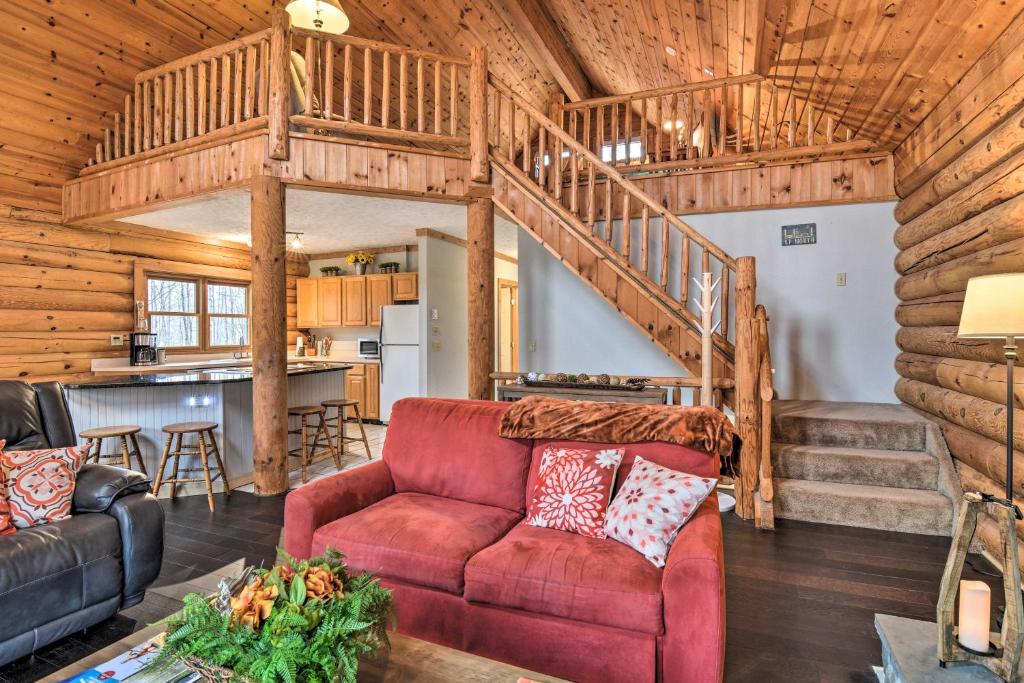 Secluded Gaylord Cabin with Deck and Gas Grill! photo 4