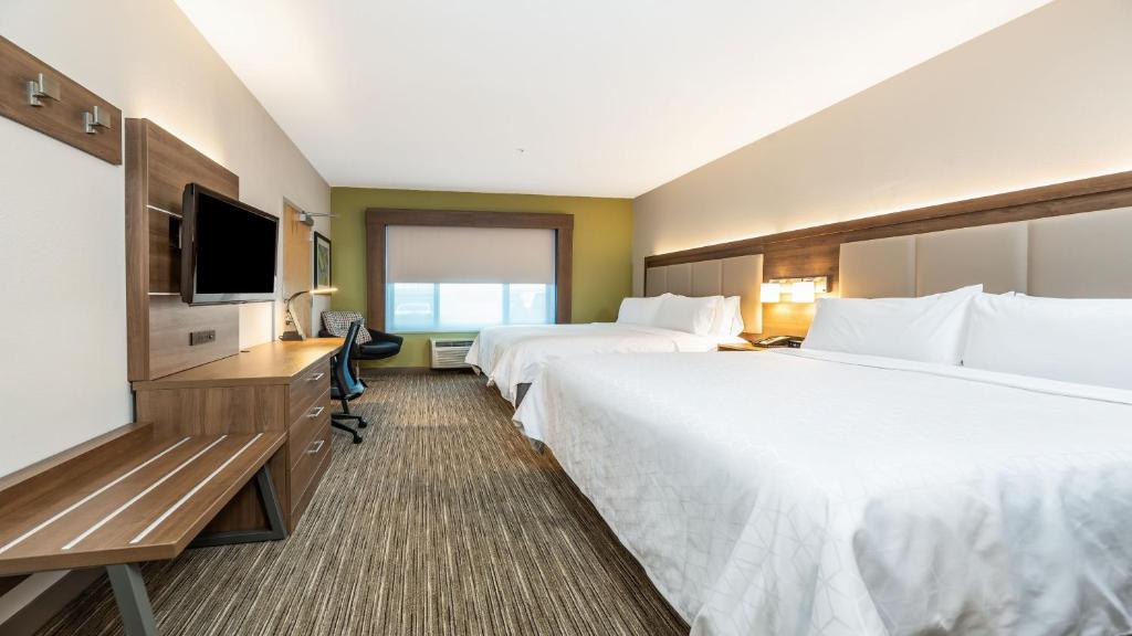 Holiday Inn Express Fremont - Milpitas Central, an IHG hotel - Tap to explore photos