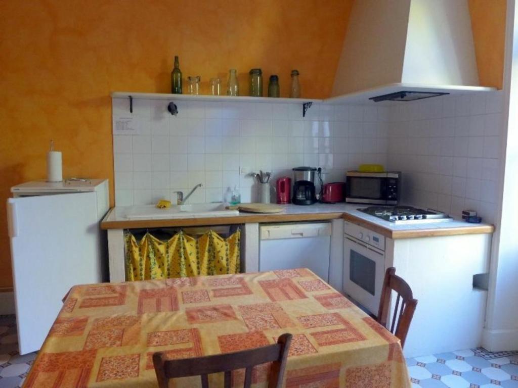 Gîte Anrosey, 4 pièces, 8 personnes - FR-1-611-11 photo 4