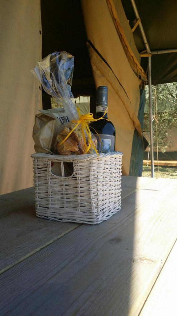 Safaritent Glamping Agricamping Romita photo 2