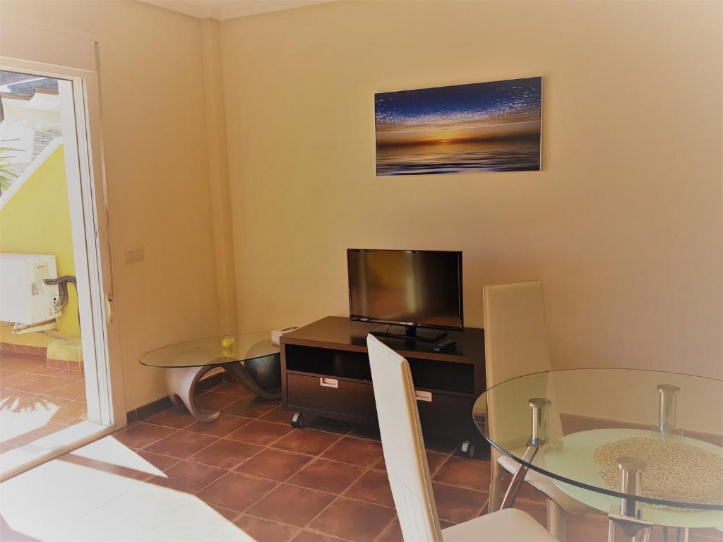 AS024 2-bed Apt Padel in Pozo del Esparto sea view photo 3