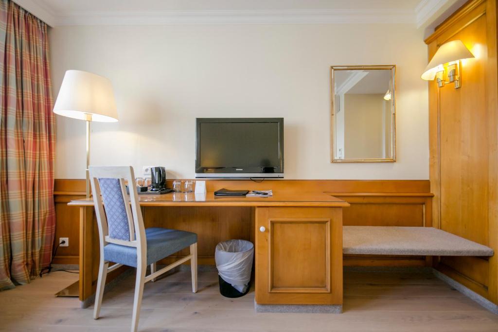Двухместный (Улучшенный двухместный номер с 1 кроватью), Hotel Sailer